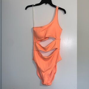 AERIE CRINKLE CUT OUT ONE SHOULDER ONE PIECE SWIMSUIT